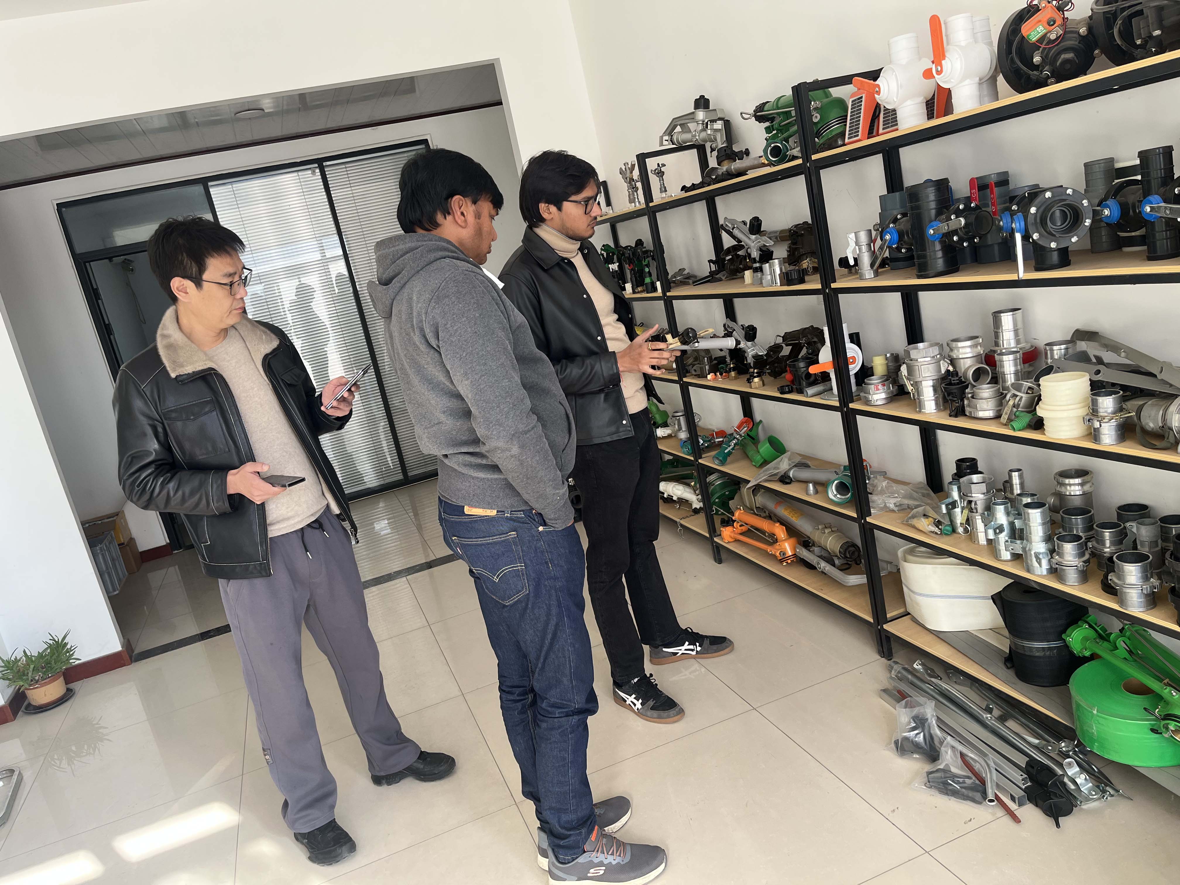 海西NS40 涡轮喷枪获客户青睐 洽谈批量合作